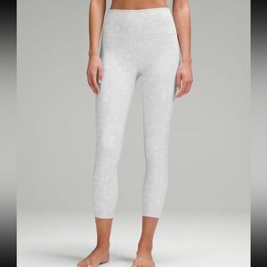 NWT 6 LuluLemon Align High Rise Pant 25” in Spray Leopard Grey Multi